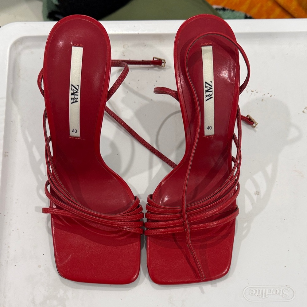 Zara Women's Bold Red Heels